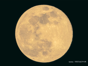 2025年最後の『スーパームーン』がもうすぐ！　特別な満月に何を願う？
