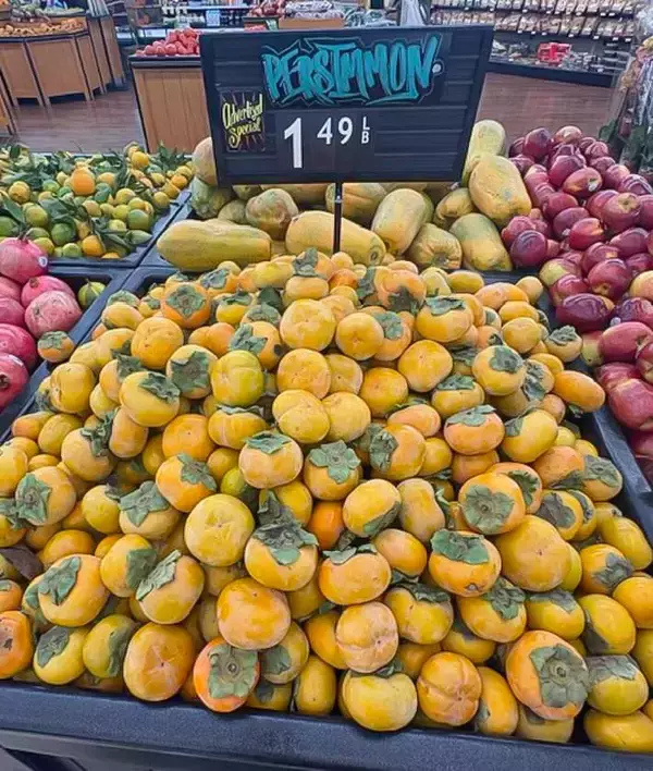 「大きさも味も全然違う！　アメリカのスーパーで見つけた、日本の秋の味覚を食べてみると？」の画像