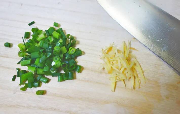 その手があったか！大根をピーラーでひらひらにして…　家族が喜ぶ一品が完成【大根レシピ】