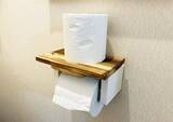 「【所要時間3分】100均の板を貼ったブックエンド　トイレの収納力がアップする応用に「感動した」」の画像7