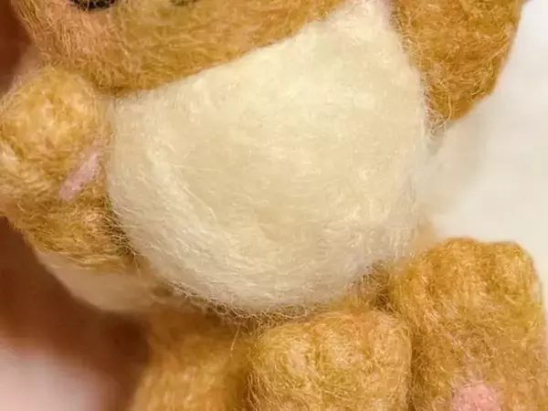 「え、本物？」　記念日に作った『イーブイ』の手芸品に「生きてるみたい…」