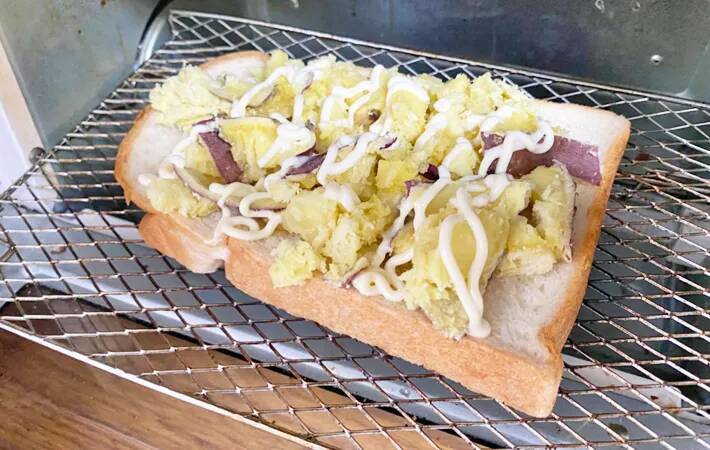 食パンが化けた！　バターを塗らない食べ方に「うまい！」「忙しい朝にピッタリ」