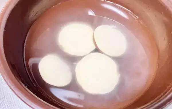 「食パンが化けた！　バターを塗らない食べ方に「うまい！」「忙しい朝にピッタリ」」の画像