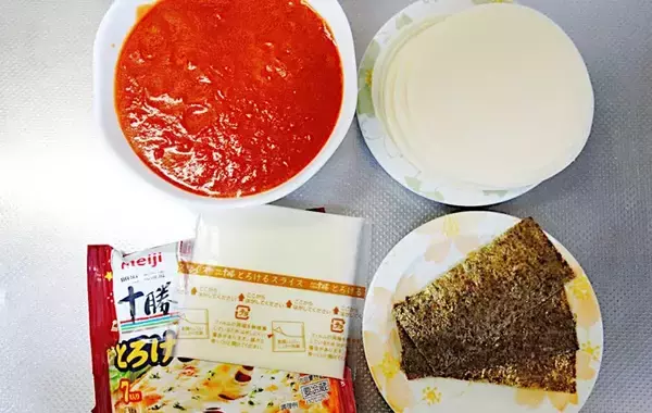 「餃子の皮が化けた！　意外な食べ方に「子供がおかわり」「簡単！」【おやつレシピ】」の画像