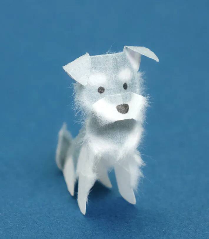 「和紙でミニチュアシュナウザーを作りました」　作品に「発想がすごい」「感動した」