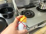 「家電の近くにゴキブリが出たらどうする？　スプレーが使えない時の対処法をメーカーに取材」の画像1