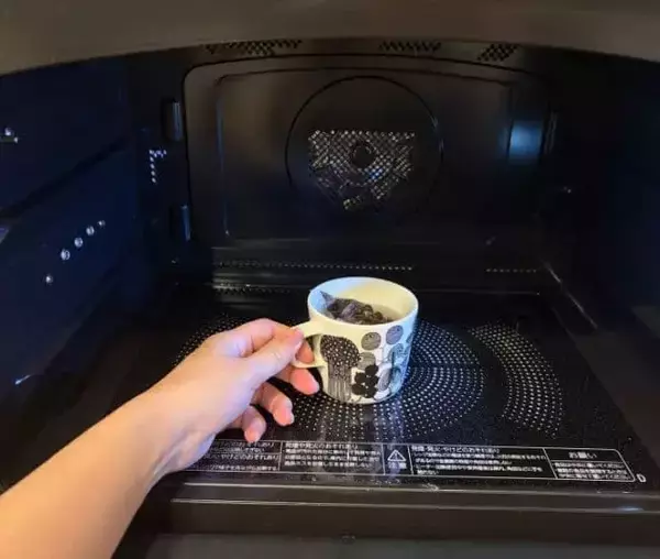 「「冷蔵庫で冷やすのやめた」　麦茶がたった『2分』で作れる目からウロコの裏ワザ」の画像