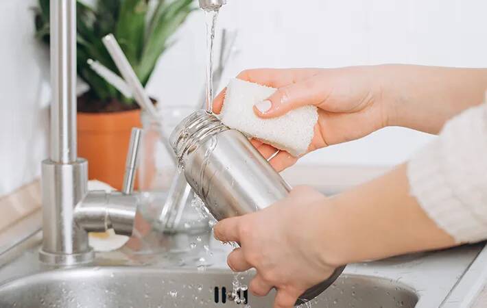 夏のステンレスマグ水筒、意外な『落とし穴』　象印が教えるのは