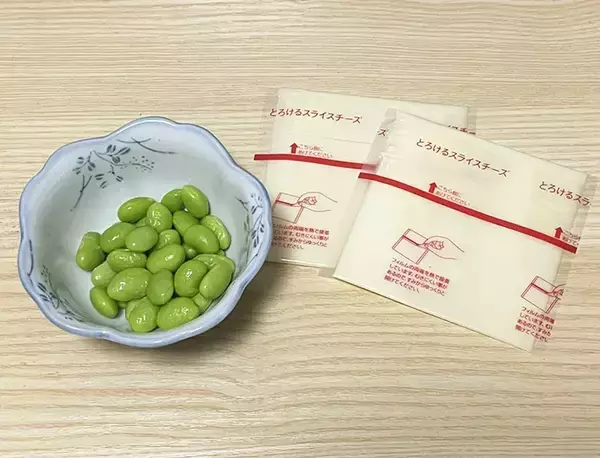 「【トースターで5分】材料2つのカリカリおつまみ　枝豆と組み合わせたのは…」の画像