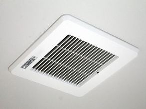 換気扇の奥までスッキリ！　身近な道具でできる掃除法に「めっちゃ便利」【掃除テク4選】