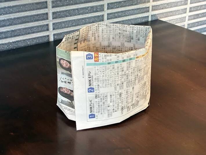 新聞紙が便利な『ゴミ箱』として使える！　6回折るだけの作り方がこちら