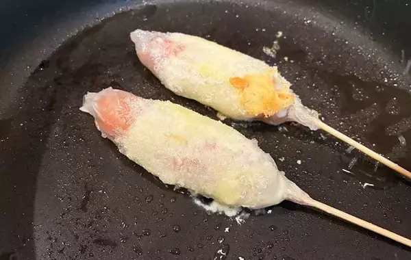 「ウインナーそのまま焼くの、待った！　巻いて焼くだけ“簡単”おかず【レシピ】」の画像