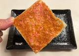 「材料は２つだけ！ 包丁も火も使わない『パリパリチーズせんべい』レシピ」の画像4