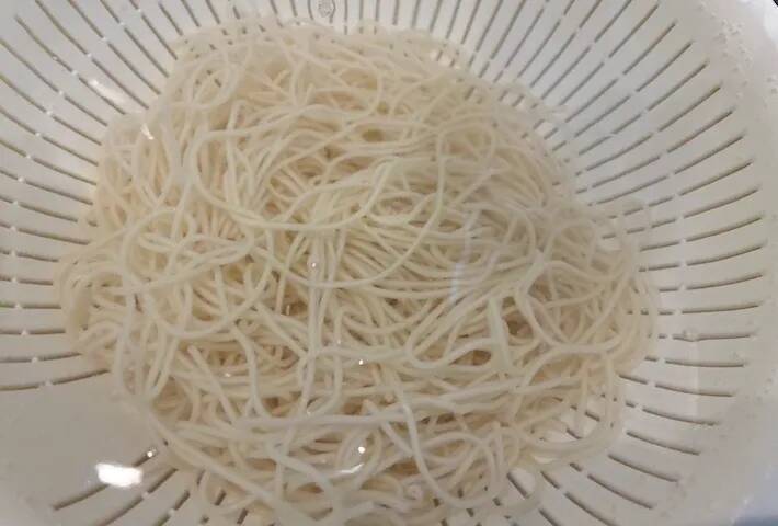 そうめんのつゆに『小さじ１杯ずつ』　コクと刺激を加えたアレンジに「定番にしたい」