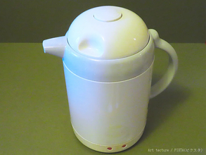 電気ポット、レトルト食品を入れて温めても大丈夫？　象印が回答