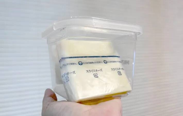 味噌の空容器、捨てないで！　『味噌のフタ』を使った冷蔵庫収納【活用法3選】