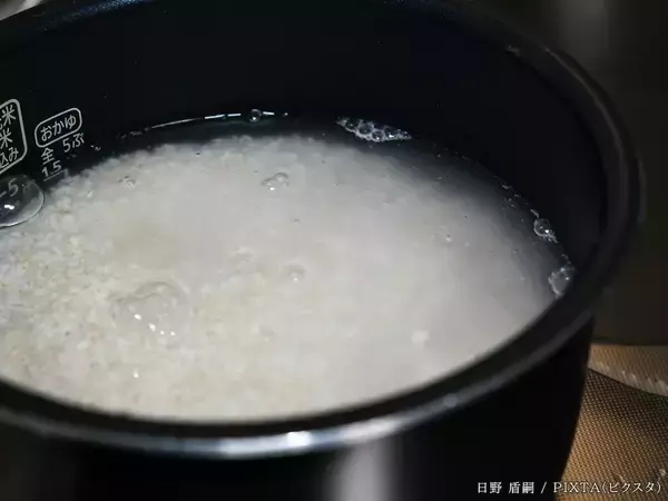 古米を炊く時、水の量は少なめ？多め？　象印が回答「時間が経っているので…」