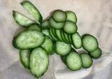 「『いなり寿司』はこう食べる！　野菜を切って飾るだけの「かわいすぎる」アレンジ」の画像2