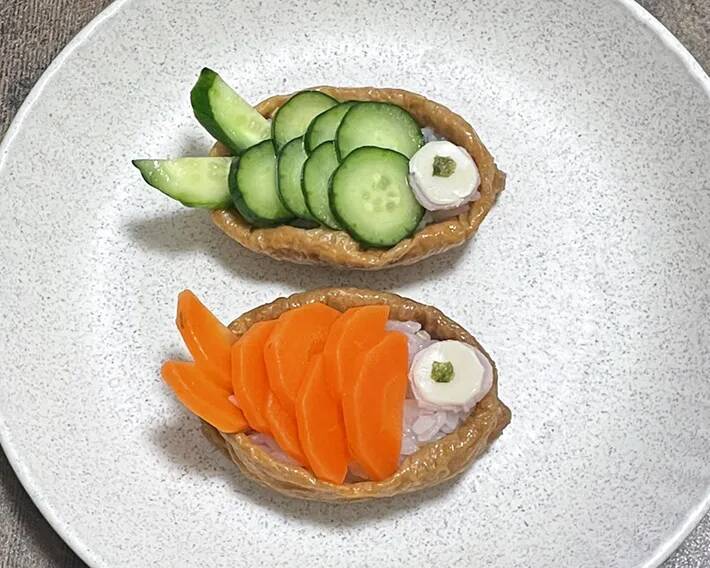 『いなり寿司』はこう食べる！　野菜を切って飾るだけの「かわいすぎる」アレンジ
