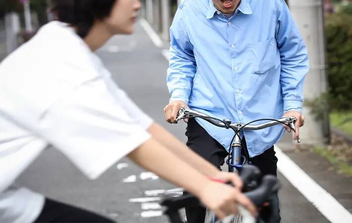 自転車の交通違反、もっとも検挙が多いのは？　覚えておきたい『止まれ』のルール