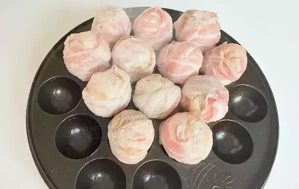 「フライパンは使いません！　たこ焼き器で作る絶品おかずに「子供がパクパク」「無言で完食」」の画像