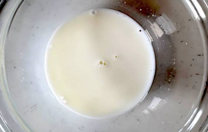 ライスペーパーを卵液に浸して…　できた簡単おやつに「モチモチで最高！」