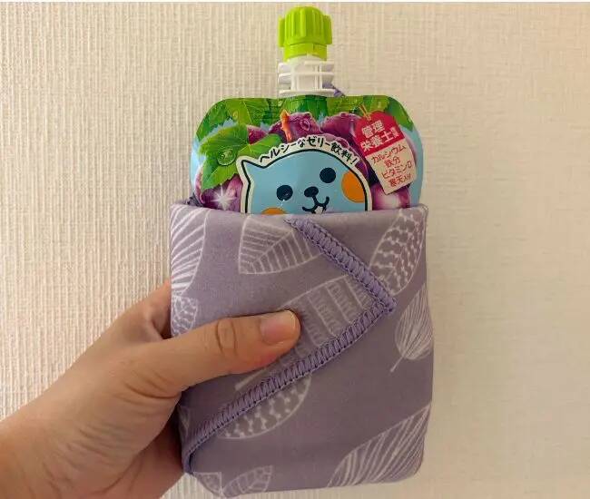 ペットボトルの結露でバッグの中がびしょ濡れ…　救ったのは『お弁当グッズ』だった！