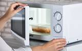 「冷蔵庫の上に物を置くのはNG　設置の基本と知っておきたい豆知識」の画像3
