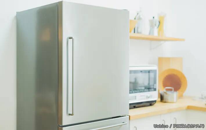 冷蔵庫の上に物を置くのはNG　設置の基本と知っておきたい豆知識