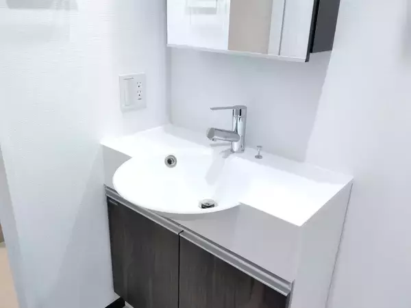 水回りの掃除に3つの道具を組み合わせると？　汚れ落ちに「驚いた」「ラクすぎ」【クエン酸掃除法4選】