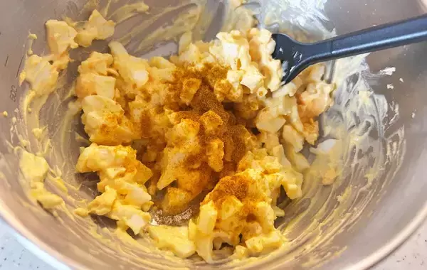 「家族が飽きた卵サンド　母が小さじ1杯入れたのは…？【マンネリ打破レシピ】」の画像