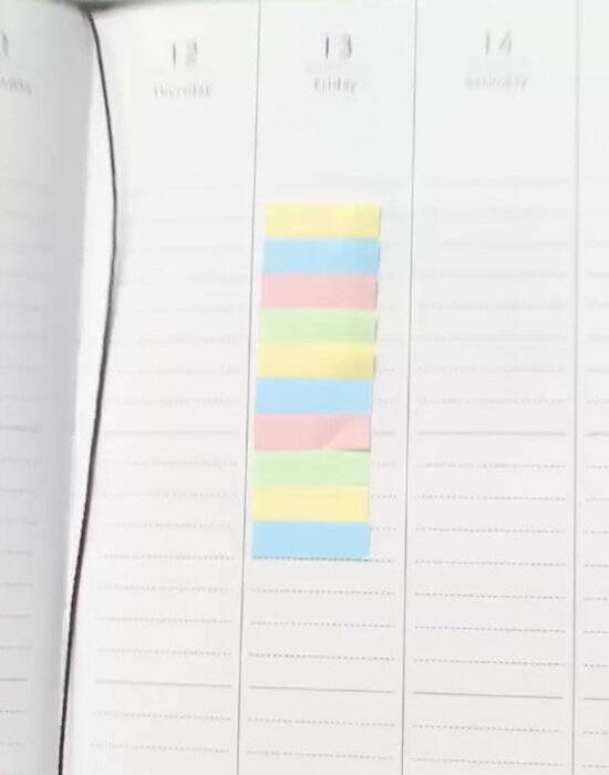 「そっちじゃなかったのか」　ふせんが丸まらないはがし方とは？