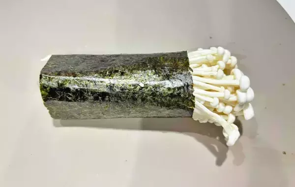 「簡単にできる！　『ホタテ風エノキソテー』の作り方に「子供が大絶賛」「酒のつまみにぴったり」」の画像