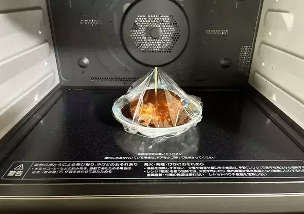 「つまようじ1本で家事がラクに！　便利すぎる活用法に「時短になった」「きれいに保ってる」」の画像