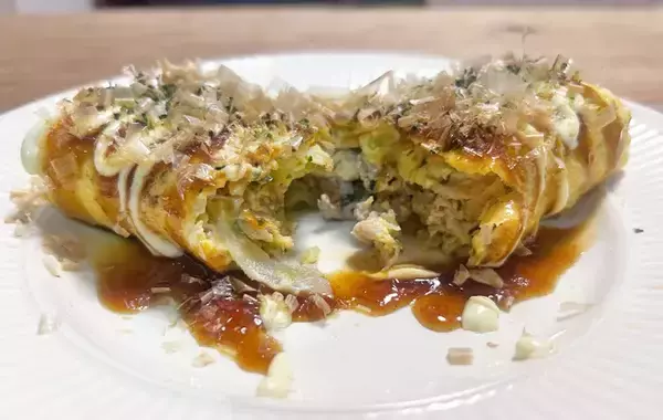 「パッと見、普通の玉子焼き　カットした断面に「ぎっしり！」「子供が完食」」の画像