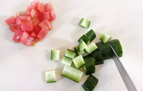 「夏もお湯入れてる？　暑い日に試したい『粉末スープ』の意外な活用法に子供が大喜び」の画像