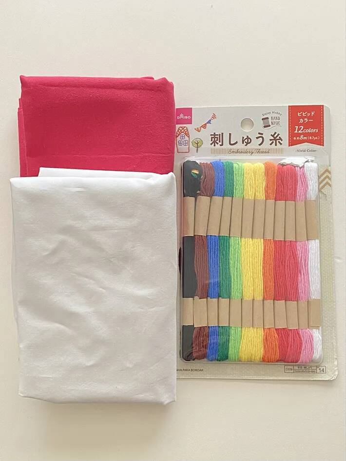 ダイソーで買った刺繡糸が「こうなる」　刺繡作家の作品に「すごすぎる」「そうはならんやろ」