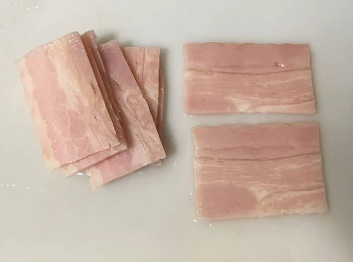 ズッキーニを主役に！　材料3つ、挟んで焼くだけのレシピに「外れない味」「これだけで満足」