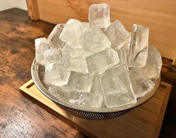 いつものハンバーグに『氷を1個』入れるだけ！　驚きの裏ワザに「家族が大絶賛」【活用法4選】