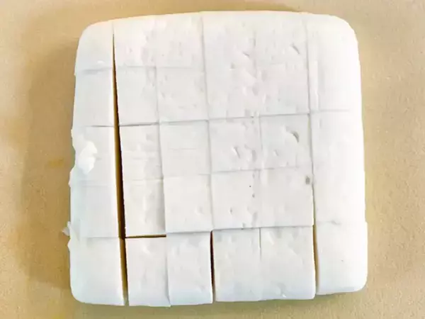 安いはんぺんに家族がハマった！　使った調味料は…？【節約レシピ】