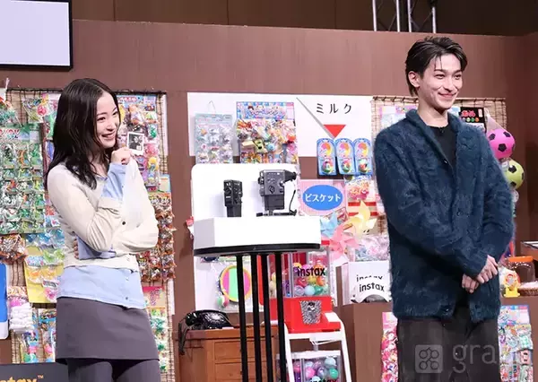 「『4歳の流星くん』に広瀬すずが爆笑！　横浜流星が見せた全力の遊び心」の画像