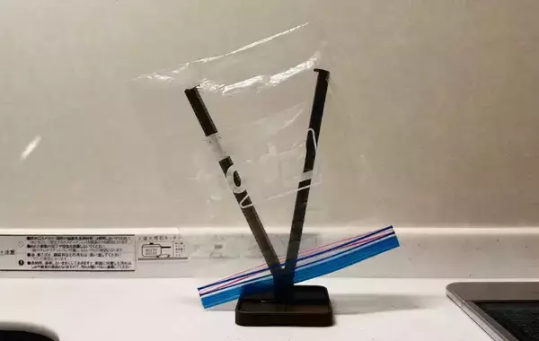 「洗い物の置き場所に3COINSのボトルドライヤーが最適！　「ペットボトルと水筒に使ってる」「ジッパー袋もいけた」」の画像