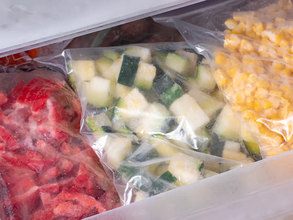 下処理した野菜、冷凍するの待った！　劣化につながる『NG行動』をプロが注意