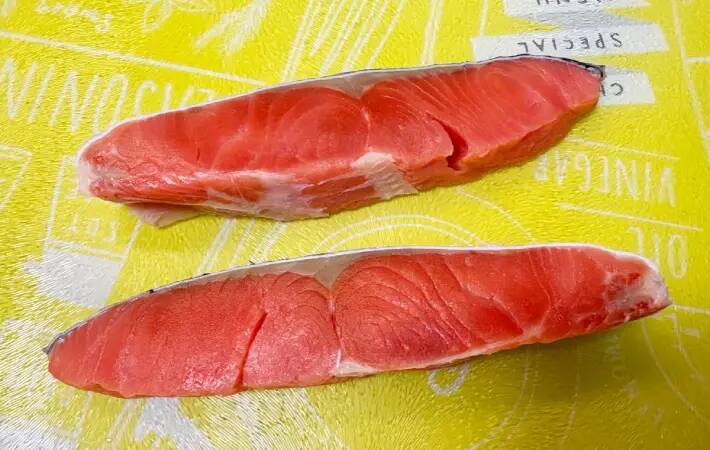 鮭とジャガイモを焼いて『小さじ2杯』　完成した一皿に息子が「これウマい！」