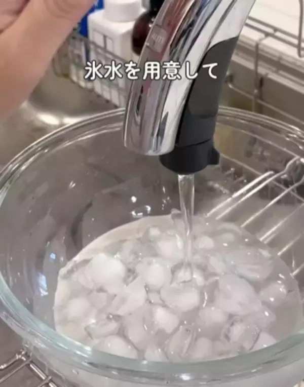 「市販のそばをゆでる時に『油』を入れると？　仕上がりに「驚いた」「すぐ試す」」の画像