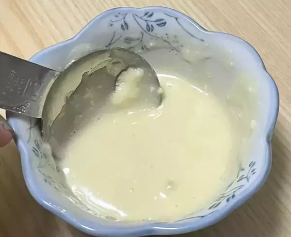 「5分で作れるクリームの正体は？　「必要な分だけ」欲しい時に便利な生クリーム代用アイディア」の画像