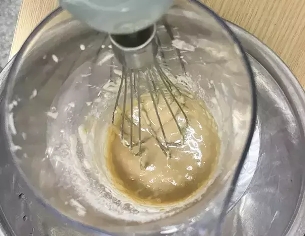 「5分で作れるクリームの正体は？　「必要な分だけ」欲しい時に便利な生クリーム代用アイディア」の画像