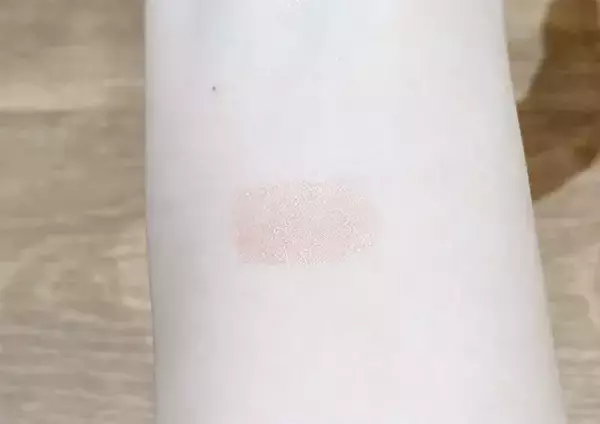 「リップを忘れても怖くない！　『コンビニのリップ』が優秀すぎて、ピンチヒッターどころじゃなかった」の画像