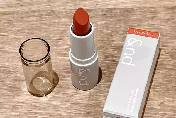 「リップを忘れても怖くない！　『コンビニのリップ』が優秀すぎて、ピンチヒッターどころじゃなかった」の画像