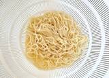 「そうめんに『大さじ2杯』混ぜてみて！　めんつゆいらずの食べ方に「ありそうでなかった」」の画像3
